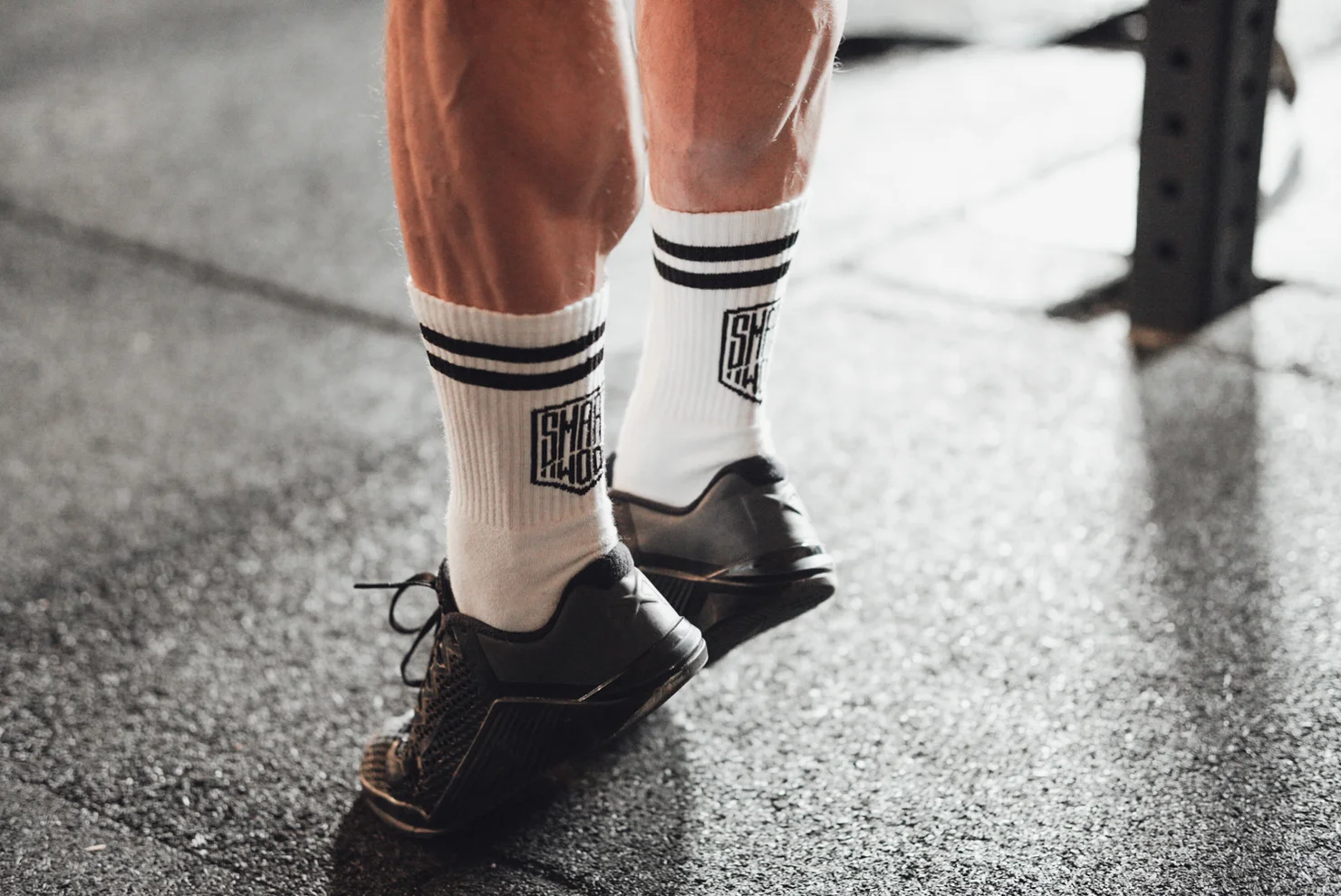 Athlet in SmartWOD Socken