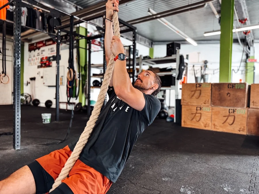 Athlet bei Rope Pulls