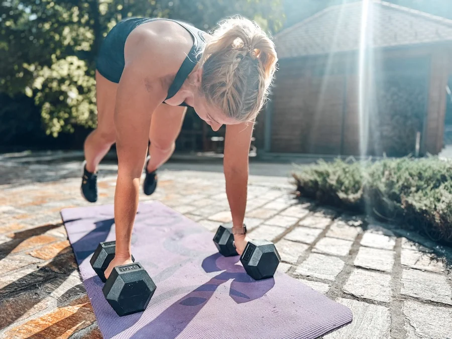 Athletin bei HIIT Training