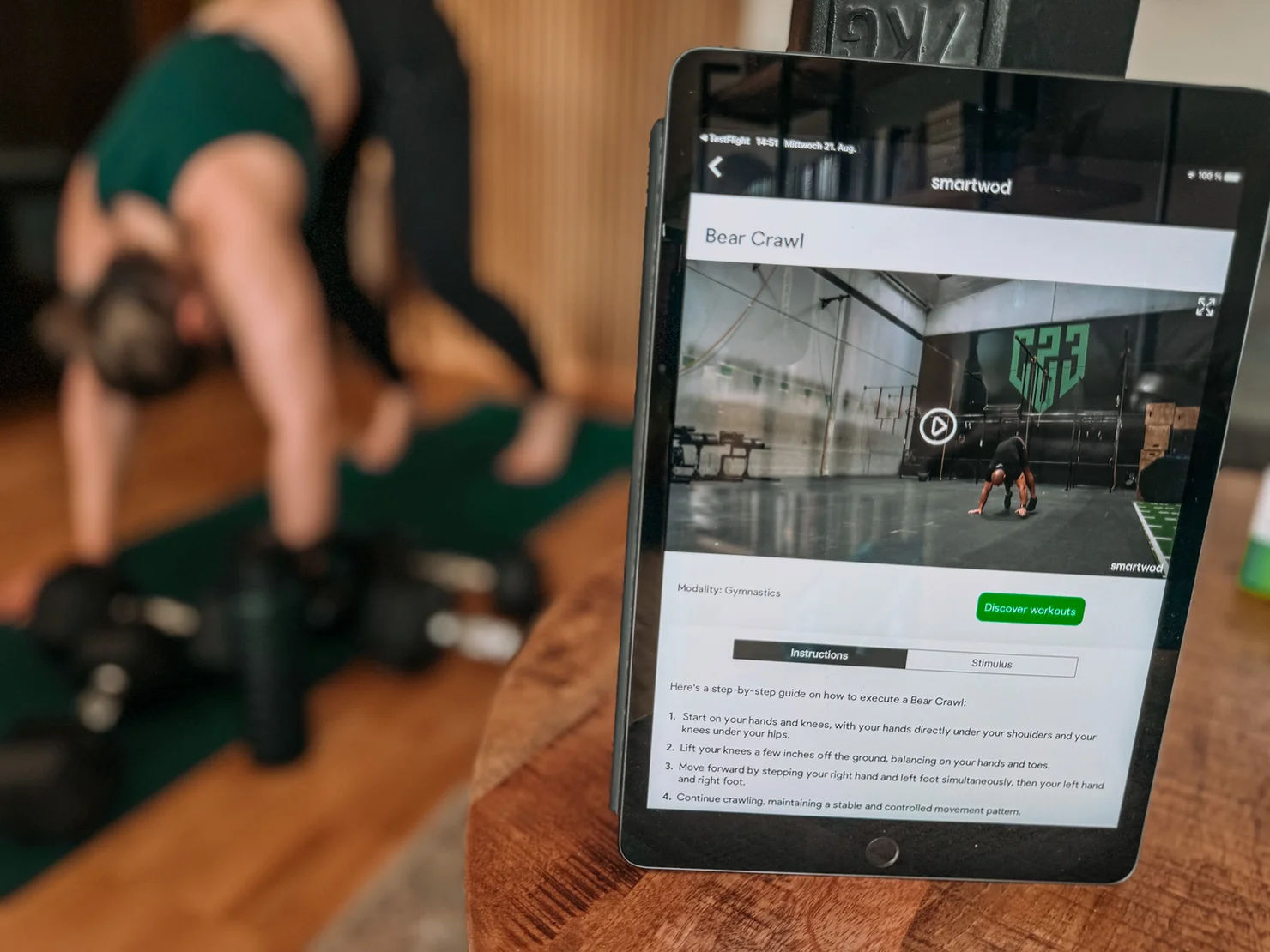 Athletin, die trainiert