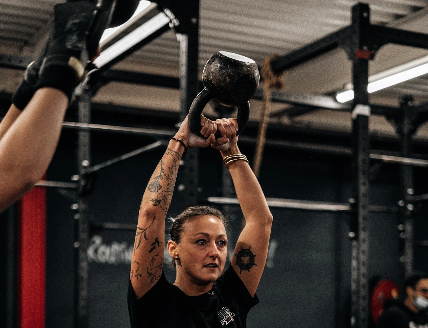 helen-workout-guide-meistere-das-crossfit-benchmar